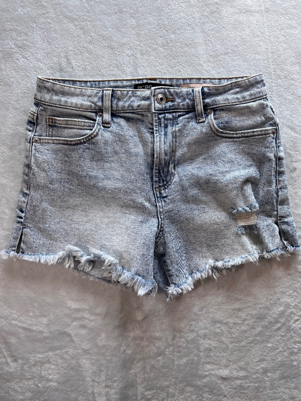 BCBGeneration Women's High Rise Distressed Denim Shorts Size 7/28
